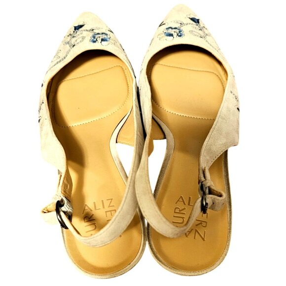 Naturalizer Womens Embroidered Slingback Kitten Heel Shoes Beige & Blue Floral S - Picture 3 of 7